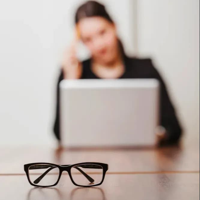 कंप्यूटर विज़न सिंड्रोम (CVS)/डिजिटल आई स्ट्रेन (DES) कितना आम है?