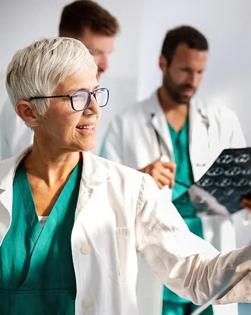 द्विनेत्री दृष्टि की कमजोरी के कारण